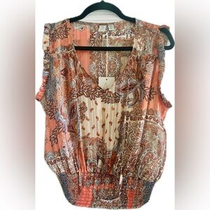 🌺NWT🌺PERFECT JOIE TOP🌺SZ M